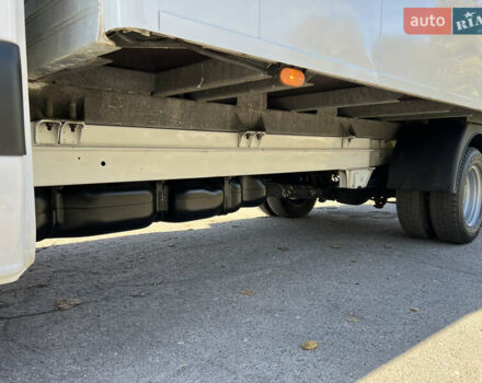 Серый Мерседес Sprinter, объемом двигателя 3 л и пробегом 320 тыс. км за 36800 $, фото 38 на Automoto.ua