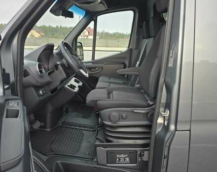 Сірий Мерседес Sprinter, об'ємом двигуна 3 л та пробігом 49 тис. км за 99243 $, фото 20 на Automoto.ua