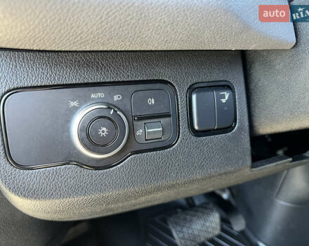 Серый Мерседес Sprinter, объемом двигателя 3 л и пробегом 320 тыс. км за 36800 $, фото 29 на Automoto.ua