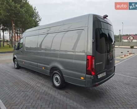 Сірий Мерседес Sprinter, об'ємом двигуна 3 л та пробігом 49 тис. км за 99243 $, фото 5 на Automoto.ua