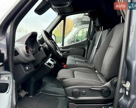 Сірий Мерседес Sprinter, об'ємом двигуна 3 л та пробігом 243 тис. км за 38800 $, фото 21 на Automoto.ua