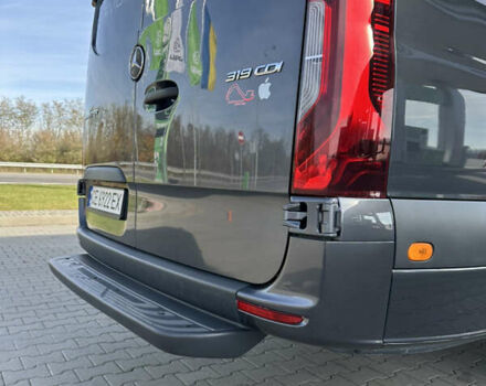 Серый Мерседес Sprinter, объемом двигателя 2.99 л и пробегом 314 тыс. км за 62700 $, фото 5 на Automoto.ua