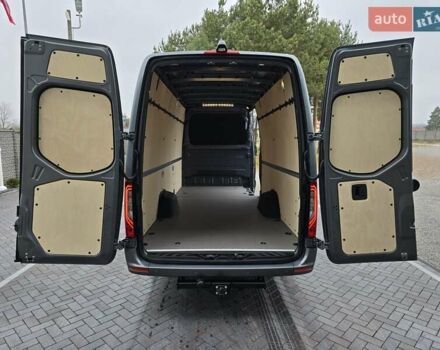 Сірий Мерседес Sprinter, об'ємом двигуна 3 л та пробігом 1 тис. км за 121601 $, фото 10 на Automoto.ua