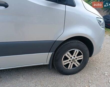 Серый Мерседес Sprinter, объемом двигателя 2.99 л и пробегом 142 тыс. км за 56900 $, фото 30 на Automoto.ua