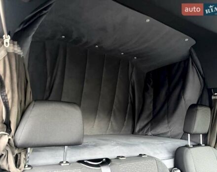 Сірий Мерседес Sprinter, об'ємом двигуна 3 л та пробігом 243 тис. км за 38800 $, фото 31 на Automoto.ua