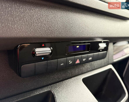 Сірий Мерседес Sprinter, об'ємом двигуна 0 л та пробігом 303 тис. км за 30500 $, фото 26 на Automoto.ua