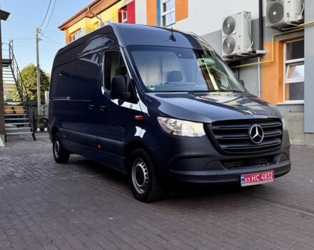 Серый Мерседес Sprinter, объемом двигателя 0 л и пробегом 60 тыс. км за 16999 $, фото 3 на Automoto.ua