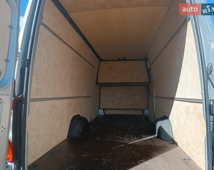 Серый Мерседес Sprinter, объемом двигателя 2.99 л и пробегом 142 тыс. км за 56900 $, фото 13 на Automoto.ua