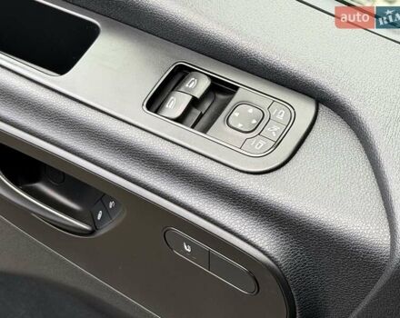 Сірий Мерседес Sprinter, об'ємом двигуна 3 л та пробігом 243 тис. км за 38800 $, фото 19 на Automoto.ua