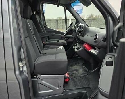Сірий Мерседес Sprinter, об'ємом двигуна 3 л та пробігом 1 тис. км за 121601 $, фото 24 на Automoto.ua