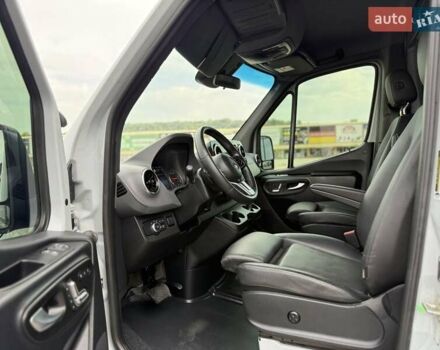 Серый Мерседес Sprinter, объемом двигателя 2.99 л и пробегом 79 тыс. км за 39900 $, фото 26 на Automoto.ua