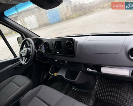 Сірий Мерседес Sprinter, об'ємом двигуна 0 л та пробігом 303 тис. км за 30500 $, фото 28 на Automoto.ua