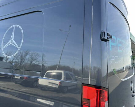 Серый Мерседес Sprinter, объемом двигателя 2.99 л и пробегом 314 тыс. км за 62700 $, фото 19 на Automoto.ua