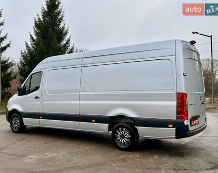 Сірий Мерседес Sprinter, об'ємом двигуна 0 л та пробігом 303 тис. км за 30500 $, фото 59 на Automoto.ua
