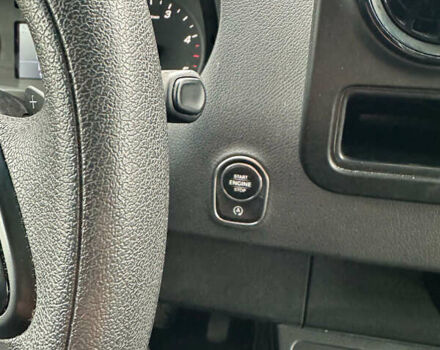 Серый Мерседес Sprinter, объемом двигателя 1.95 л и пробегом 155 тыс. км за 26000 $, фото 15 на Automoto.ua