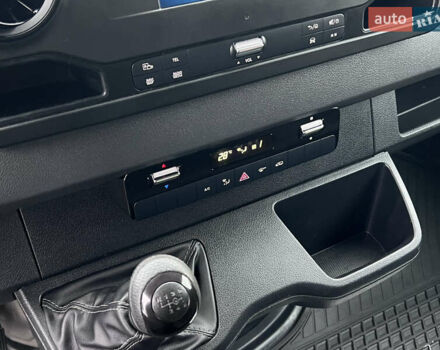 Сірий Мерседес Sprinter, об'ємом двигуна 2 л та пробігом 270 тис. км за 24990 $, фото 21 на Automoto.ua