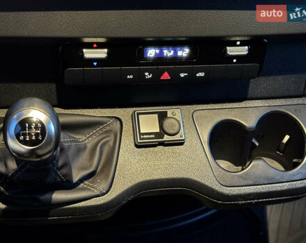 Серый Мерседес Sprinter, объемом двигателя 2 л и пробегом 235 тыс. км за 36990 $, фото 21 на Automoto.ua