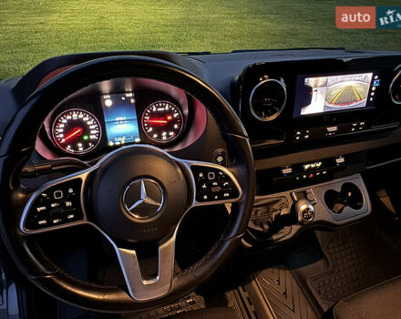 Серый Мерседес Sprinter, объемом двигателя 2 л и пробегом 235 тыс. км за 36990 $, фото 17 на Automoto.ua