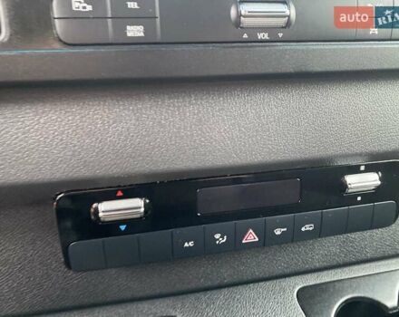 Сірий Мерседес Sprinter, об'ємом двигуна 2.08 л та пробігом 95 тис. км за 32899 $, фото 33 на Automoto.ua