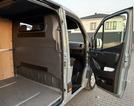 Сірий Мерседес Sprinter, об'ємом двигуна 0 л та пробігом 241 тис. км за 25900 $, фото 42 на Automoto.ua
