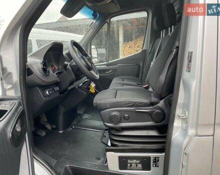 Серый Мерседес Sprinter, объемом двигателя 2.08 л и пробегом 95 тыс. км за 32899 $, фото 20 на Automoto.ua