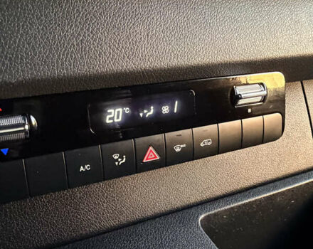 Сірий Мерседес Sprinter, об'ємом двигуна 0 л та пробігом 241 тис. км за 25900 $, фото 35 на Automoto.ua