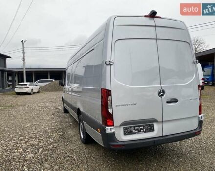 Серый Мерседес Sprinter, объемом двигателя 2.08 л и пробегом 95 тыс. км за 32899 $, фото 8 на Automoto.ua