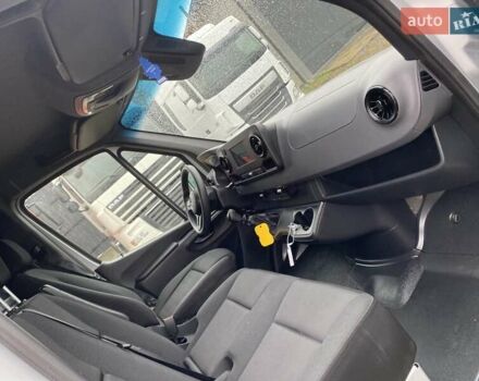 Сірий Мерседес Sprinter, об'ємом двигуна 2.08 л та пробігом 95 тис. км за 32899 $, фото 43 на Automoto.ua