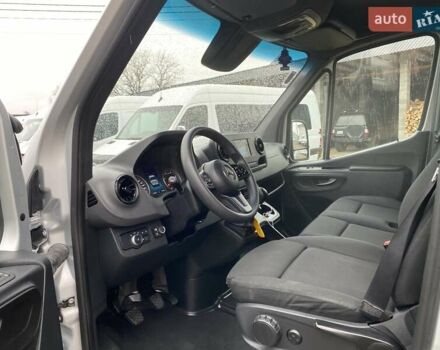 Серый Мерседес Sprinter, объемом двигателя 2.08 л и пробегом 95 тыс. км за 32899 $, фото 19 на Automoto.ua