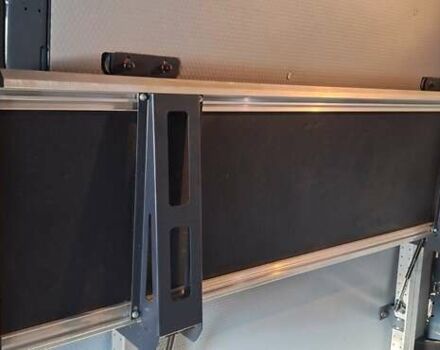 Сірий Мерседес Sprinter, об'ємом двигуна 2 л та пробігом 17 тис. км за 27000 $, фото 13 на Automoto.ua