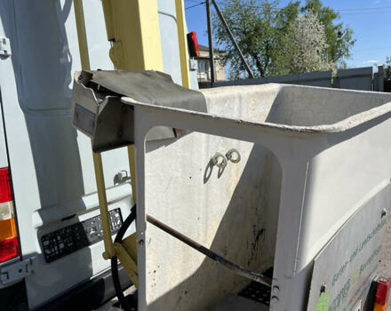 Серый Мерседес Sprinter, объемом двигателя 2.2 л и пробегом 289 тыс. км за 19300 $, фото 6 на Automoto.ua