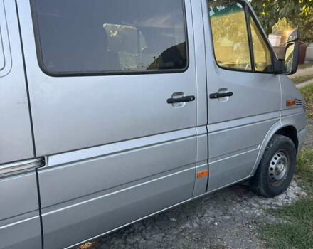 Серый Мерседес Sprinter, объемом двигателя 2.69 л и пробегом 380 тыс. км за 11500 $, фото 14 на Automoto.ua