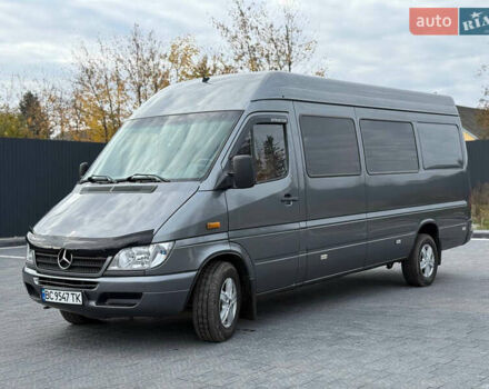 Сірий Мерседес Sprinter, об'ємом двигуна 2.69 л та пробігом 293 тис. км за 11500 $, фото 1 на Automoto.ua