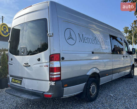 Серый Мерседес Sprinter, объемом двигателя 2.15 л и пробегом 300 тыс. км за 10700 $, фото 5 на Automoto.ua