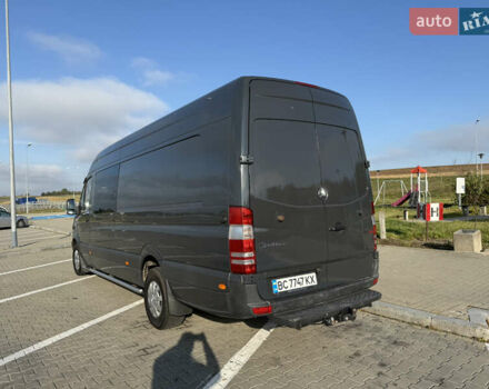 Серый Мерседес Sprinter, объемом двигателя 3 л и пробегом 450 тыс. км за 28999 $, фото 5 на Automoto.ua