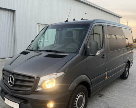 Серый Мерседес Sprinter, объемом двигателя 0 л и пробегом 301 тыс. км за 25000 $, фото 17 на Automoto.ua