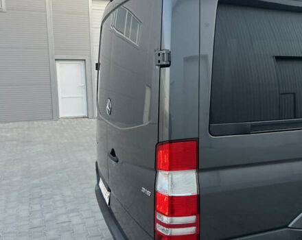 Серый Мерседес Sprinter, объемом двигателя 0 л и пробегом 301 тыс. км за 25000 $, фото 14 на Automoto.ua