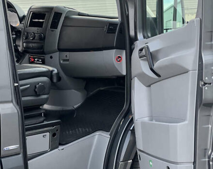 Серый Мерседес Sprinter, объемом двигателя 0 л и пробегом 301 тыс. км за 25000 $, фото 29 на Automoto.ua