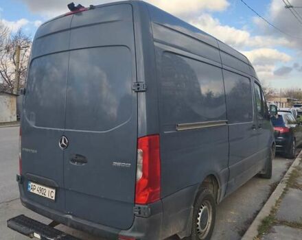 Сірий Мерседес Sprinter, об'ємом двигуна 2.99 л та пробігом 220 тис. км за 25000 $, фото 1 на Automoto.ua