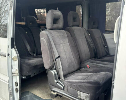 Серый Мерседес Sprinter, объемом двигателя 2.15 л и пробегом 650 тыс. км за 9000 $, фото 5 на Automoto.ua
