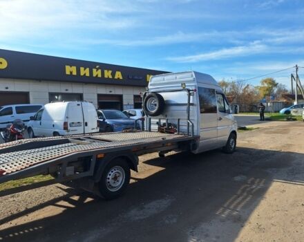 Сірий Мерседес Sprinter, об'ємом двигуна 0 л та пробігом 200 тис. км за 13999 $, фото 1 на Automoto.ua