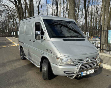 Серый Мерседес Sprinter, объемом двигателя 2.15 л и пробегом 60 тыс. км за 10900 $, фото 14 на Automoto.ua