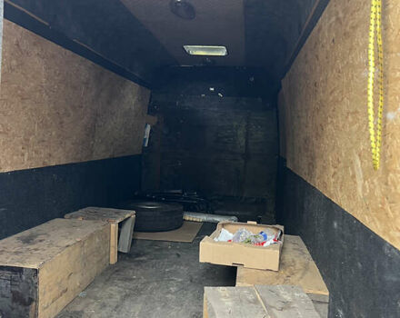 Серый Мерседес Sprinter, объемом двигателя 2.69 л и пробегом 430 тыс. км за 7999 $, фото 12 на Automoto.ua