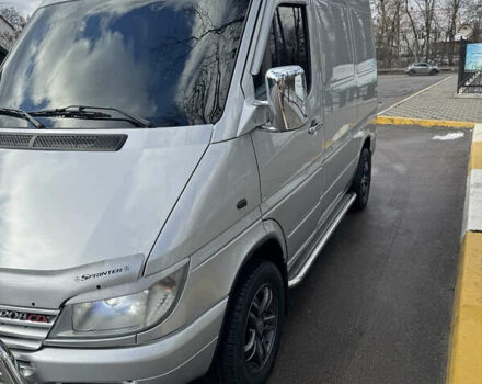 Серый Мерседес Sprinter, объемом двигателя 2.15 л и пробегом 60 тыс. км за 10900 $, фото 5 на Automoto.ua