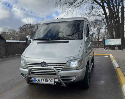 Серый Мерседес Sprinter, объемом двигателя 2.15 л и пробегом 60 тыс. км за 10900 $, фото 1 на Automoto.ua