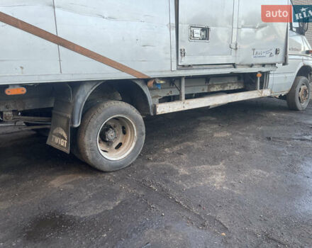 Серый Мерседес Sprinter, объемом двигателя 2.15 л и пробегом 420 тыс. км за 3200 $, фото 7 на Automoto.ua