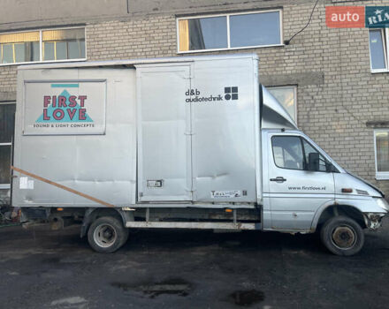 Серый Мерседес Sprinter, объемом двигателя 2.15 л и пробегом 420 тыс. км за 3200 $, фото 8 на Automoto.ua