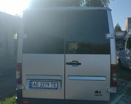 Серый Мерседес Sprinter, объемом двигателя 2.1 л и пробегом 60 тыс. км за 8000 $, фото 3 на Automoto.ua