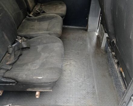 Серый Мерседес Sprinter, объемом двигателя 2.1 л и пробегом 362 тыс. км за 4400 $, фото 16 на Automoto.ua