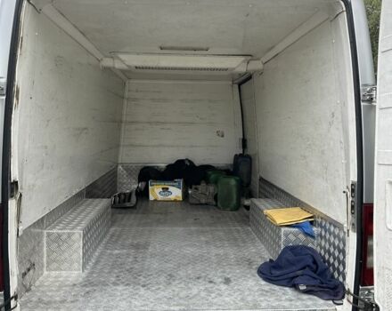 Сірий Мерседес Sprinter, об'ємом двигуна 2.7 л та пробігом 744 тис. км за 9700 $, фото 6 на Automoto.ua